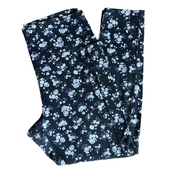 Victoria's Secret Pink Floral Leggings with pockets - Picture 1 of 7